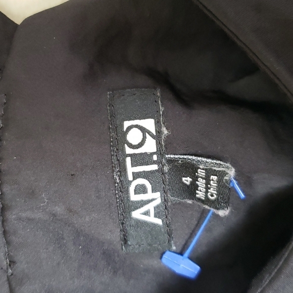 Apt 9 black jumpsuit, romper, cropped ankle, women's size 4 or Small - Picture 5 of 10